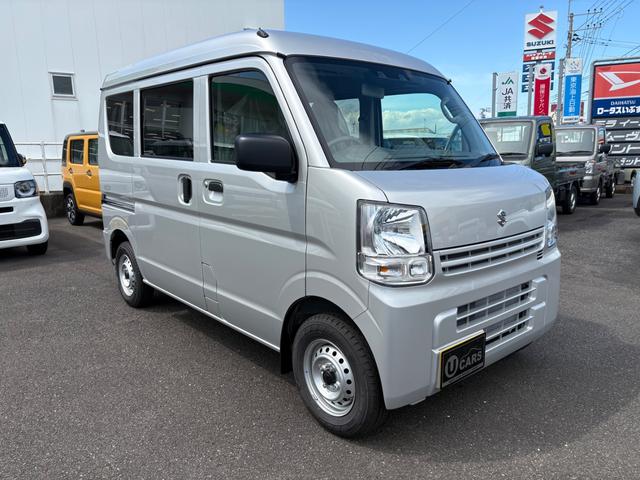 エブリイ ＰＡリミテッド　４ＷＤ　ＣＶＴ　衝突被害軽減システム　クリアランスソナー　レーンアシスト　両側スライドドア　キーレスエントリー　アイドリングストップ　オートライト　盗難防止システム　ＡＢＳ　ＥＳＣ　エアコン（5枚目）