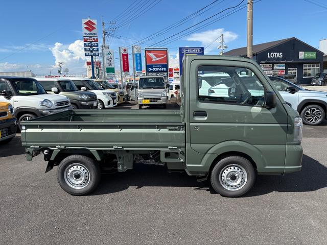 キャリイトラック ＫＣエアコン・パワステ農繁仕様　４ＷＤ　５ＭＴ　軽トラック　クリアランスソナー　キーレスエントリー　アイドリングストップ　オートライト　ＥＳＣ　エアコン　パワーウィンドウ　運転席エアバッグ　助手席エアバッグ（6枚目）