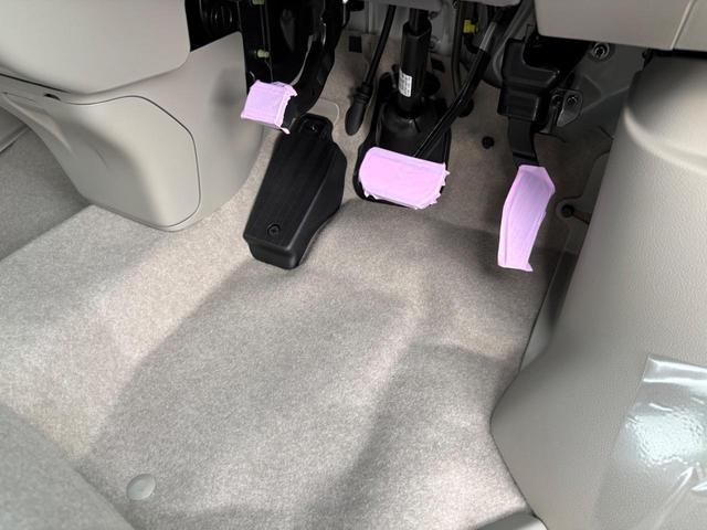 エブリイワゴン ＰＺターボスペシャル　４ＷＤ　ＣＶＴ　ハイルーフ　オートステップ　両側電動スライドドア　クリアランスソナー　レーンアシスト　オートライト　ＬＥＤヘッドランプ　スマートキー　電動格納ミラー　シートヒーター（23枚目）