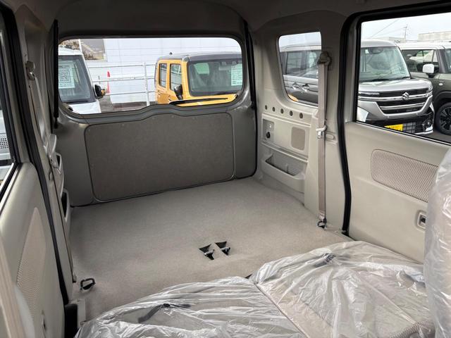 エブリイワゴン ＰＺターボスペシャル　４ＷＤ　ＣＶＴ　ハイルーフ　オートステップ　両側電動スライドドア　クリアランスソナー　レーンアシスト　オートライト　ＬＥＤヘッドランプ　スマートキー　電動格納ミラー　シートヒーター（36枚目）