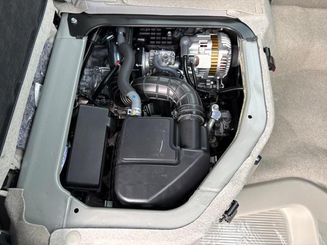 エブリイワゴン ＰＺターボスペシャル　４ＷＤ　ＣＶＴ　ハイルーフ　オートステップ　両側電動スライドドア　クリアランスソナー　レーンアシスト　オートライト　ＬＥＤヘッドランプ　スマートキー　電動格納ミラー　シートヒーター（42枚目）