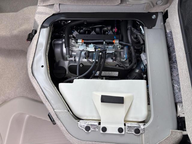 エブリイワゴン ＰＺターボスペシャル　４ＷＤ　ＣＶＴ　ハイルーフ　オートステップ　両側電動スライドドア　クリアランスソナー　レーンアシスト　オートライト　ＬＥＤヘッドランプ　スマートキー　電動格納ミラー　シートヒーター（43枚目）