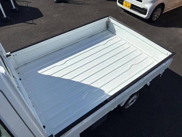 キャリイトラック ＫＣエアコン・パワステ　軽トラック　２ＷＤ　ＡＴ　三方開　エアコン　パワーステアリング（13枚目）