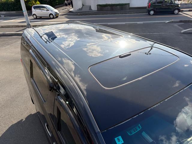 アルファードハイブリッド SR Cパッケージ 4WD ETC バックカメラ TV クリアランスソナー オートクルーズコントロール 両側電動スライドドア オートライト HID サンルーフ スマートキー 電動格納ミラー シートヒーター 後席モニター(11枚目)