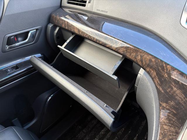 アルファードハイブリッド SR Cパッケージ 4WD ETC バックカメラ TV クリアランスソナー オートクルーズコントロール 両側電動スライドドア オートライト HID サンルーフ スマートキー 電動格納ミラー シートヒーター 後席モニター(35枚目)