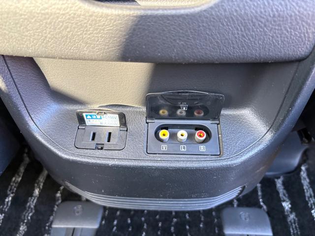アルファードハイブリッド SR Cパッケージ 4WD ETC バックカメラ TV クリアランスソナー オートクルーズコントロール 両側電動スライドドア オートライト HID サンルーフ スマートキー 電動格納ミラー シートヒーター 後席モニター(41枚目)