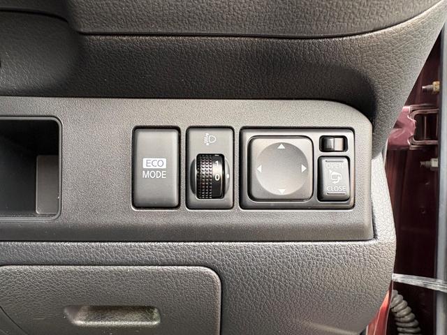 ノート １５Ｘ　ＳＶ　ＥＴＣ　バックカメラ　ナビ　ＴＶ　スマートキー　電動格納ミラー　ＣＶＴ　盗難防止システム　衝突安全ボディ　ＡＢＳ　ＣＤ　ＤＶＤ再生　Ｂｌｕｅｔｏｏｔｈ　エアコン　パワーステアリング　ＭＰ３１１Ｄ－Ａ（18枚目）