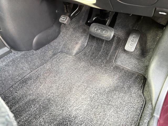 ノート １５Ｘ　ＳＶ　ＥＴＣ　バックカメラ　ナビ　ＴＶ　スマートキー　電動格納ミラー　ＣＶＴ　盗難防止システム　衝突安全ボディ　ＡＢＳ　ＣＤ　ＤＶＤ再生　Ｂｌｕｅｔｏｏｔｈ　エアコン　パワーステアリング　ＭＰ３１１Ｄ－Ａ（19枚目）