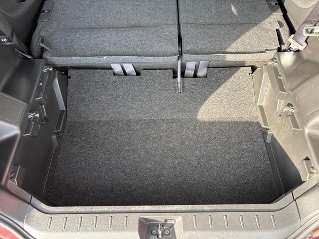 ノート １５Ｘ　ＳＶ　ＥＴＣ　バックカメラ　ナビ　ＴＶ　スマートキー　電動格納ミラー　ＣＶＴ　盗難防止システム　衝突安全ボディ　ＡＢＳ　ＣＤ　ＤＶＤ再生　Ｂｌｕｅｔｏｏｔｈ　エアコン　パワーステアリング　ＭＰ３１１Ｄ－Ａ（40枚目）