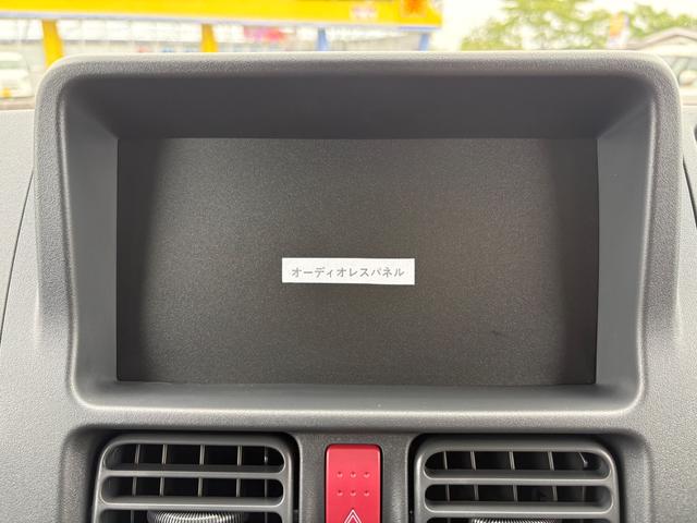 スーパーキャリイ Ｘ　２ＷＤ　ＡＴ　軽トラック　三方開　衝突被害軽減システム　クリアランスソナー　レーンアシスト　キーレスエントリー　アイドリングストップ　電動格納ミラー　オートライト　ＥＳＣ　エアコン　パワーウィンドウ（29枚目）