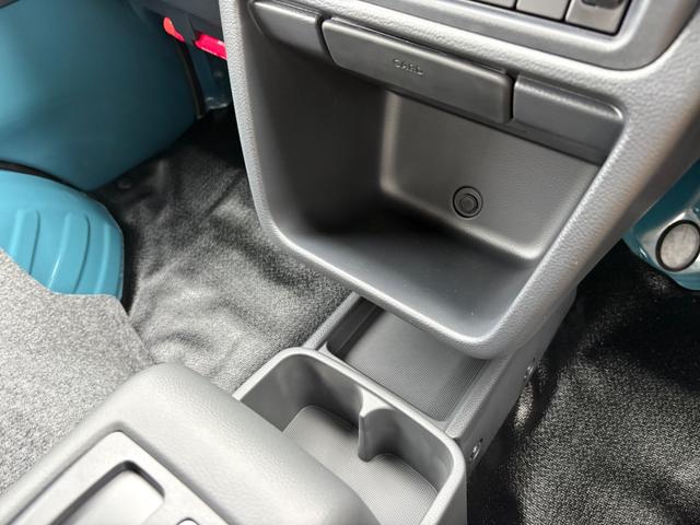 スーパーキャリイ Ｘ　２ＷＤ　ＡＴ　軽トラック　三方開　衝突被害軽減システム　クリアランスソナー　レーンアシスト　キーレスエントリー　アイドリングストップ　電動格納ミラー　オートライト　ＥＳＣ　エアコン　パワーウィンドウ（32枚目）