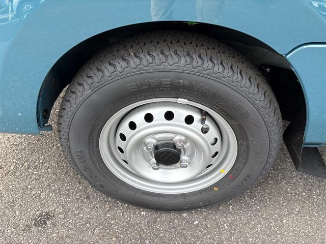 スーパーキャリイ Ｘ　２ＷＤ　ＡＴ　軽トラック　三方開　衝突被害軽減システム　クリアランスソナー　レーンアシスト　キーレスエントリー　アイドリングストップ　電動格納ミラー　オートライト　ＥＳＣ　エアコン　パワーウィンドウ（43枚目）