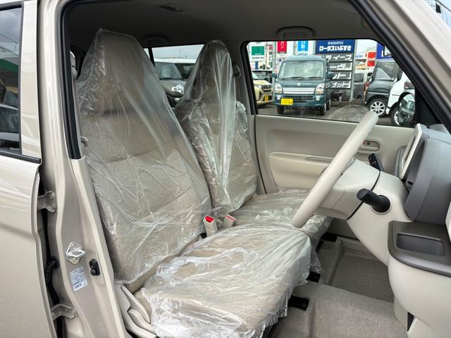 アルトラパン ハイブリッドＧ　クリアランスソナー　レーンアシスト　衝突被害軽減システム　オートライト　スマートキー　アイドリングストップ　電動格納ミラー　シートヒーター　ベンチシート　ＣＶＴ　盗難防止システム　ＡＢＳ　ＥＳＣ（16枚目）