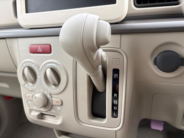 アルトラパン ハイブリッドＧ　クリアランスソナー　レーンアシスト　衝突被害軽減システム　オートライト　スマートキー　アイドリングストップ　電動格納ミラー　シートヒーター　ベンチシート　ＣＶＴ　盗難防止システム　ＡＢＳ　ＥＳＣ（25枚目）