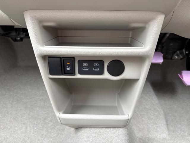 アルトラパン ハイブリッドＧ　クリアランスソナー　レーンアシスト　衝突被害軽減システム　オートライト　スマートキー　アイドリングストップ　電動格納ミラー　シートヒーター　ベンチシート　ＣＶＴ　盗難防止システム　ＡＢＳ　ＥＳＣ（27枚目）