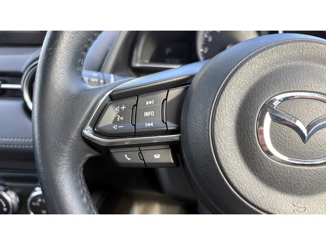 デミオ １３Ｓツーリング　ドライブレコーダー　バックカメラ　ナビ　ＴＶ　衝突被害軽減システム　アルミホイール　オートライト　ＬＥＤヘッドランプ　スマートキー　アイドリングストップ　電動格納ミラー　シートヒーター　ＡＴ（18枚目）