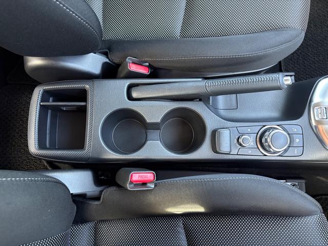 デミオ １３Ｓツーリング　ドライブレコーダー　バックカメラ　ナビ　ＴＶ　衝突被害軽減システム　アルミホイール　オートライト　ＬＥＤヘッドランプ　スマートキー　アイドリングストップ　電動格納ミラー　シートヒーター　ＡＴ（30枚目）