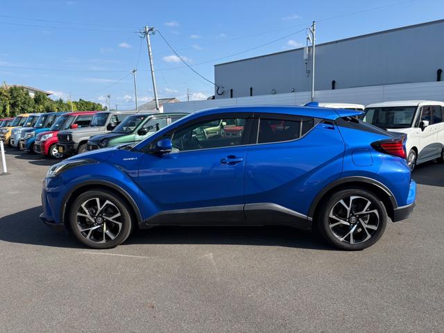 Ｃ－ＨＲ Ｇ　ＥＴＣ　全周囲カメラ　クリアランスソナー　オートクルーズコントロール　レーンアシスト　衝突被害軽減システム　ＴＶ　オートマチックハイビーム　オートライト　ＬＥＤヘッドランプ　アルミホイール（9枚目）