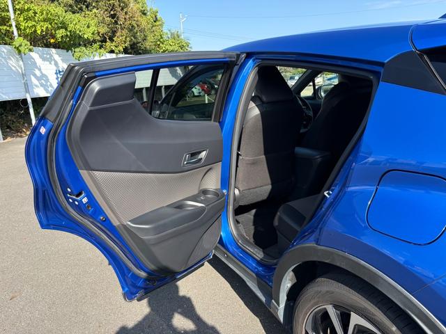 Ｃ－ＨＲ Ｇ　ＥＴＣ　全周囲カメラ　クリアランスソナー　オートクルーズコントロール　レーンアシスト　衝突被害軽減システム　ＴＶ　オートマチックハイビーム　オートライト　ＬＥＤヘッドランプ　アルミホイール（38枚目）