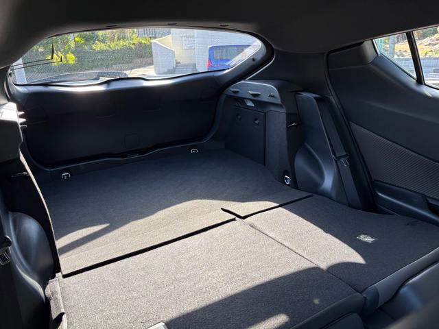 Ｃ－ＨＲ Ｇ　ＥＴＣ　全周囲カメラ　クリアランスソナー　オートクルーズコントロール　レーンアシスト　衝突被害軽減システム　ＴＶ　オートマチックハイビーム　オートライト　ＬＥＤヘッドランプ　アルミホイール（40枚目）