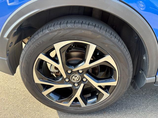 Ｃ－ＨＲ Ｇ　ＥＴＣ　全周囲カメラ　クリアランスソナー　オートクルーズコントロール　レーンアシスト　衝突被害軽減システム　ＴＶ　オートマチックハイビーム　オートライト　ＬＥＤヘッドランプ　アルミホイール（51枚目）