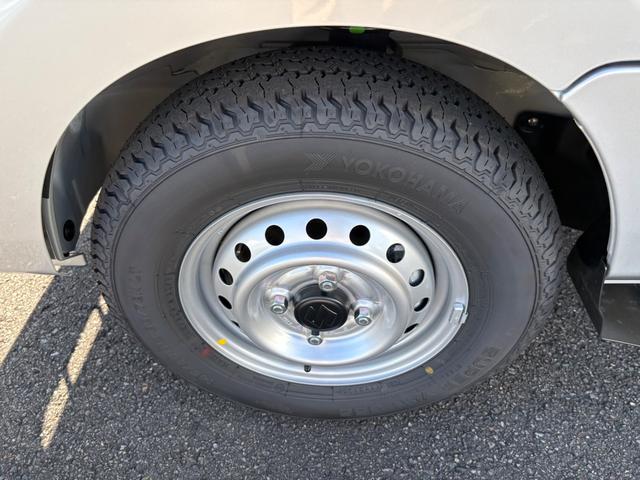 キャリイトラック KCエアコン・パワステ 4WD AT 軽トラック 衝突被害軽減システム クリアランスソナー レーンアシスト キーレスエントリー アイドリングストップ オートライト ESC エアコン パワーウィンドウ 運転席エアバッグ(43枚目)