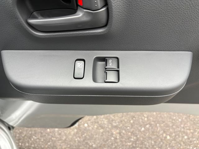 キャリイトラック KCエアコン・パワステ 4WD AT クリアランスソナー キーレスエントリー アイドリングストップ オートライト ESC エアコン パワーウィンドウ 運転席エアバッグ 助手席エアバッグ(19枚目)