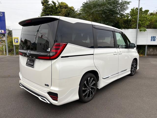 ノア ハイブリッドＳ－Ｚ　ドライブレコーダー　全周囲カメラ　ＴＶ　クリアランスソナー　オートクルーズコントロール　レーンアシスト　パークアシスト　衝突被害軽減システム　両側電動スライドドア　オートマチックハイビーム（3枚目）