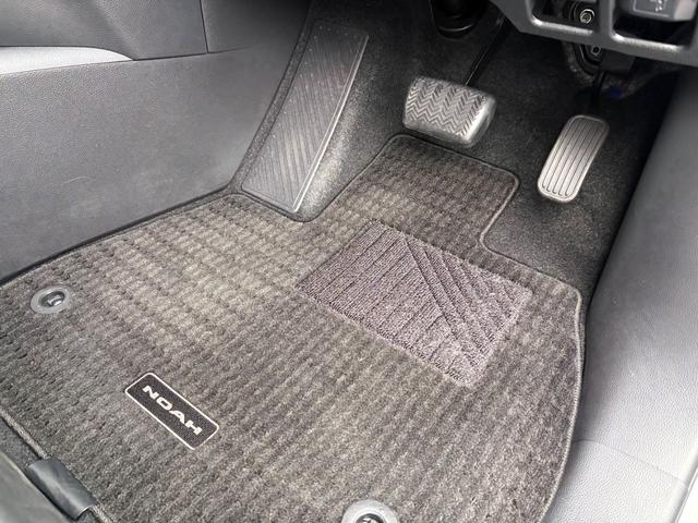 ノア ハイブリッドＳ－Ｚ　ドライブレコーダー　全周囲カメラ　ＴＶ　クリアランスソナー　オートクルーズコントロール　レーンアシスト　パークアシスト　衝突被害軽減システム　両側電動スライドドア　オートマチックハイビーム（22枚目）