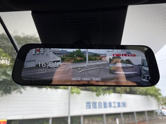 ノア ハイブリッドＳ－Ｚ　ドライブレコーダー　全周囲カメラ　ＴＶ　クリアランスソナー　オートクルーズコントロール　レーンアシスト　パークアシスト　衝突被害軽減システム　両側電動スライドドア　オートマチックハイビーム（24枚目）