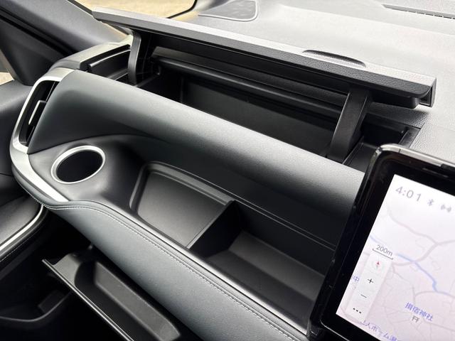 ノア ハイブリッドＳ－Ｚ　ドライブレコーダー　全周囲カメラ　ＴＶ　クリアランスソナー　オートクルーズコントロール　レーンアシスト　パークアシスト　衝突被害軽減システム　両側電動スライドドア　オートマチックハイビーム（37枚目）