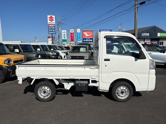 ハイゼットトラック スタンダード　４ＷＤ　ＡＴ　キーレスエントリー　エアコン　パワーウィンドウ　運転席エアバッグ（6枚目）