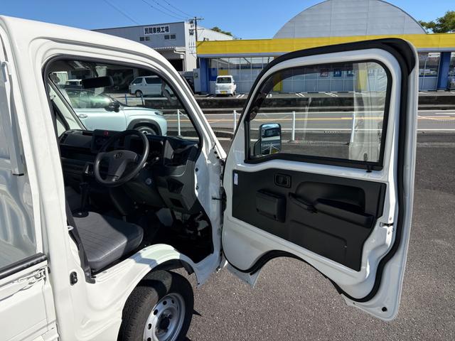 ハイゼットトラック スタンダード　４ＷＤ　ＡＴ　キーレスエントリー　エアコン　パワーウィンドウ　運転席エアバッグ（18枚目）