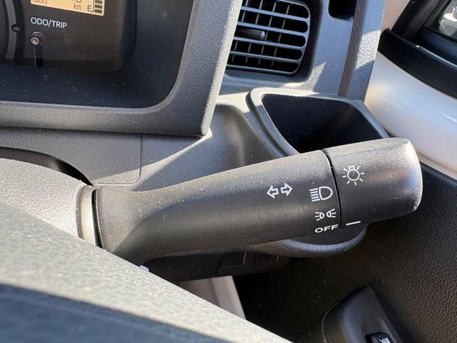 ハイゼットトラック スタンダード　４ＷＤ　ＡＴ　キーレスエントリー　エアコン　パワーウィンドウ　運転席エアバッグ（25枚目）
