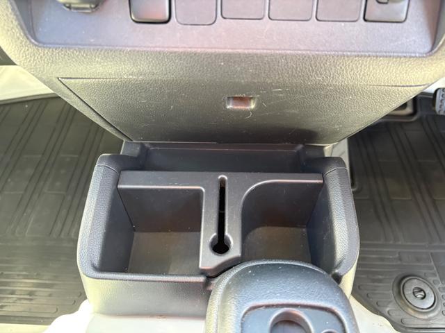 ハイゼットトラック スタンダード　４ＷＤ　ＡＴ　キーレスエントリー　エアコン　パワーウィンドウ　運転席エアバッグ（30枚目）
