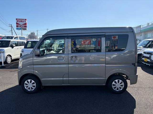エブリイ ジョイン　４ＷＤ　ドライブレコーダー　ＥＴＣ　バックカメラ　両側スライドドア　クリアランスソナー　レーンアシスト　衝突被害軽減システム　オートライト　ＬＥＤヘッドランプ　スマートキー　アイドリングストップ（9枚目）