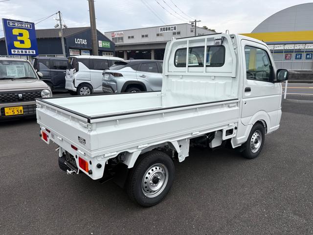 キャリイトラック ＫＣエアコン・パワステ農繁仕様　４ＷＤ　５ＭＴ　クリアランスソナー　キーレスエントリー　アイドリングストップ　オートライト　ＥＳＣ　エアコン　パワーステアリング　パワーウィンドウ（3枚目）
