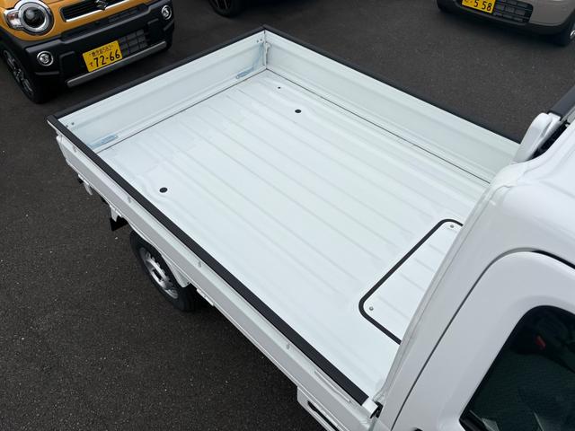 キャリイトラック ＫＣエアコン・パワステ農繁仕様　４ＷＤ　５ＭＴ　クリアランスソナー　キーレスエントリー　アイドリングストップ　オートライト　ＥＳＣ　エアコン　パワーステアリング　パワーウィンドウ（14枚目）