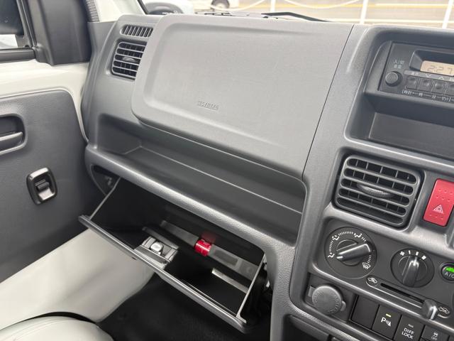 キャリイトラック ＫＣエアコン・パワステ農繁仕様　４ＷＤ　５ＭＴ　クリアランスソナー　キーレスエントリー　アイドリングストップ　オートライト　ＥＳＣ　エアコン　パワーステアリング　パワーウィンドウ（36枚目）