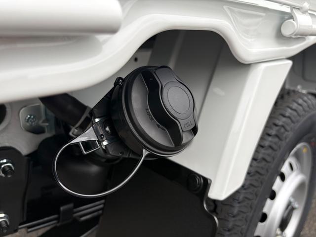キャリイトラック ＫＣエアコン・パワステ農繁仕様　４ＷＤ　５ＭＴ　クリアランスソナー　キーレスエントリー　アイドリングストップ　オートライト　ＥＳＣ　エアコン　パワーステアリング　パワーウィンドウ（39枚目）