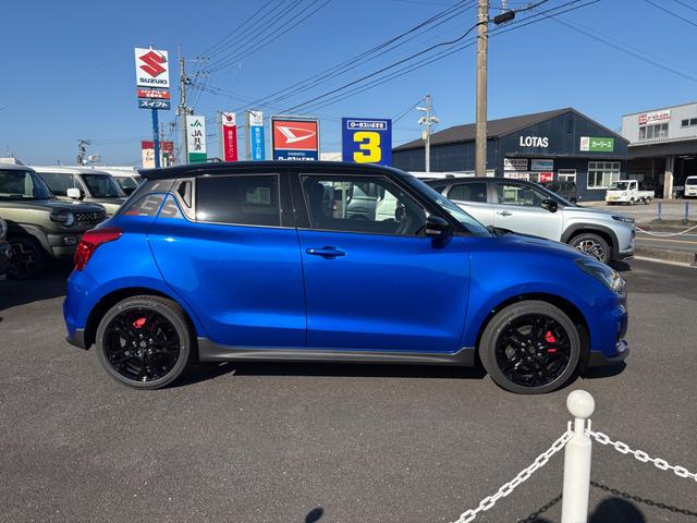 スイフトスポーツ ZC33S ファイナルエディション クリアランスソナー オートクルーズコントロール レーンアシスト 衝突被害軽減システム アルミホイール オートライト LEDヘッドランプ スマートキー 電動格納ミラー シートヒーター MT(6枚目)