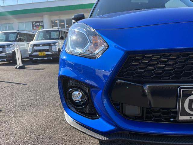 スイフトスポーツ ZC33S ファイナルエディション クリアランスソナー オートクルーズコントロール レーンアシスト 衝突被害軽減システム アルミホイール オートライト LEDヘッドランプ スマートキー 電動格納ミラー シートヒーター MT(10枚目)