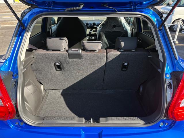 スイフトスポーツ ZC33S ファイナルエディション クリアランスソナー オートクルーズコントロール レーンアシスト 衝突被害軽減システム アルミホイール オートライト LEDヘッドランプ スマートキー 電動格納ミラー シートヒーター MT(41枚目)