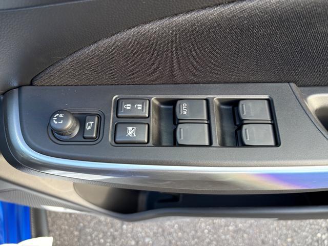 スイフトスポーツ ZC33S ファイナルエディション クリアランスソナー オートクルーズコントロール レーンアシスト 衝突被害軽減システム アルミホイール オートライト LEDヘッドランプ スマートキー 電動格納ミラー シートヒーター AT(14枚目)