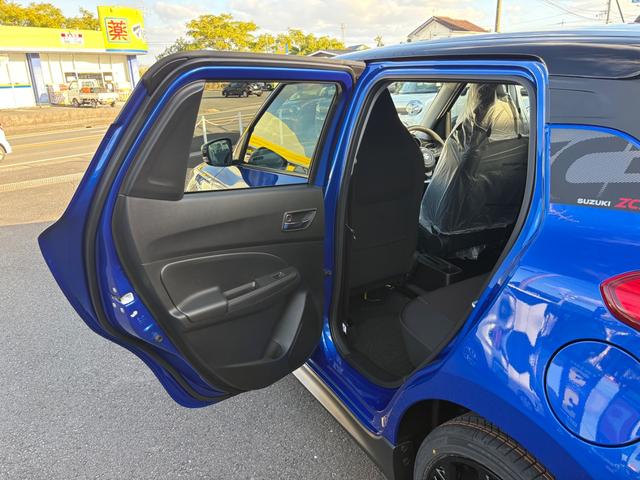 スイフトスポーツ ZC33S ファイナルエディション クリアランスソナー オートクルーズコントロール レーンアシスト 衝突被害軽減システム アルミホイール オートライト LEDヘッドランプ スマートキー 電動格納ミラー シートヒーター AT(35枚目)