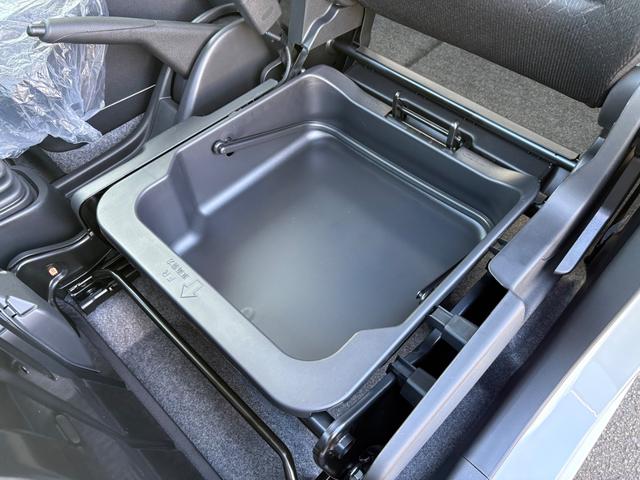 ワゴンR FX 5MT クリアランスソナー レーンアシスト 衝突被害軽減システム オートライト スマートキー 電動格納ミラー シートヒーター MT 盗難防止システム ABS ESC 衝突安全ボディ エアコン(31枚目)