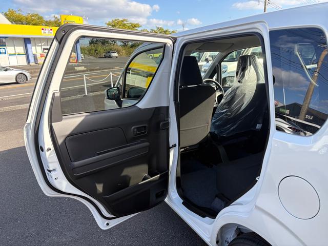 ワゴンR FX 5MT クリアランスソナー レーンアシスト 衝突被害軽減システム オートライト スマートキー 電動格納ミラー シートヒーター MT 盗難防止システム ABS ESC 衝突安全ボディ エアコン(33枚目)