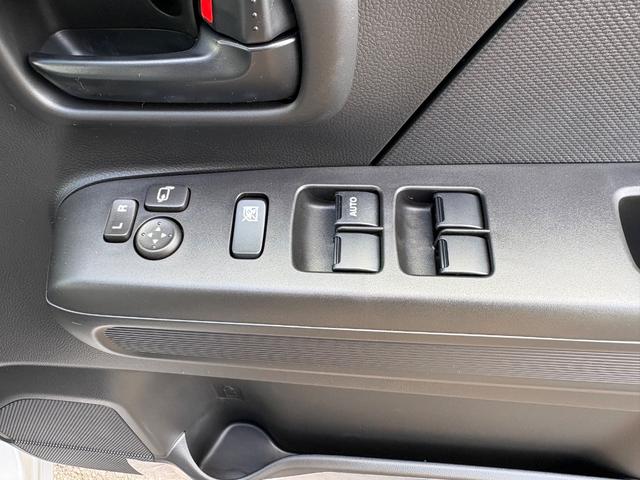 ワゴンR FX クリアランスソナー レーンアシスト 衝突被害軽減システム オートライト スマートキー 電動格納ミラー シートヒーター ベンチシート CVT 盗難防止システム ABS ESC CD(14枚目)