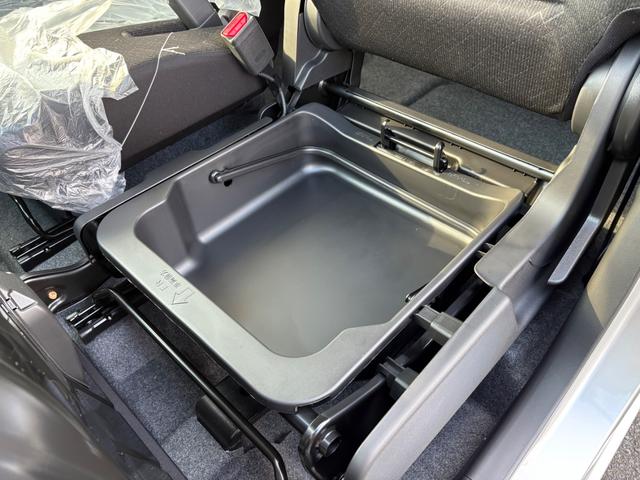 ワゴンR FX クリアランスソナー レーンアシスト 衝突被害軽減システム オートライト スマートキー 電動格納ミラー シートヒーター ベンチシート CVT 盗難防止システム ABS ESC CD(30枚目)