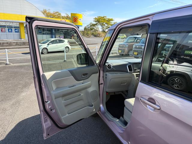 スペーシア Ｘ　車検２年　両側スライド・片側電動　ナビ　ＴＶ　スマートキー　アイドリングストップ　電動格納ミラー　ベンチシート　ＣＶＴ　盗難防止システム　ＡＢＳ　　ミュージックプレイヤー接続可（29枚目）